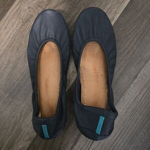 Tieks Navy Ballet Flats (Size 5)
